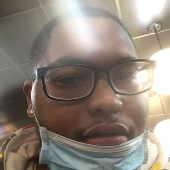 Meet your Posher, Andre - Picture 1 of 1